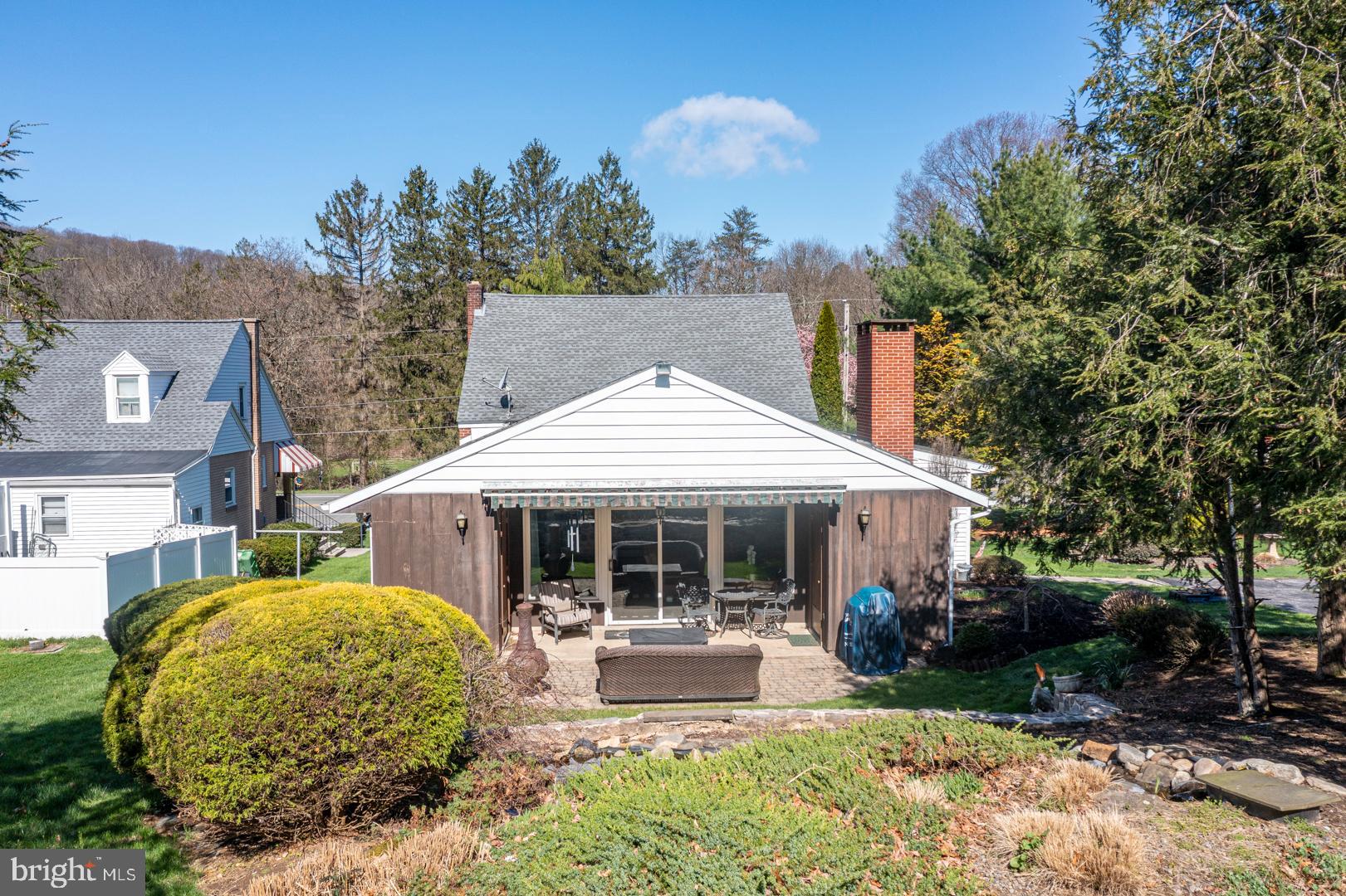 2867 Pricetown Road Temple, PA 19560 - Photo 26 of 35