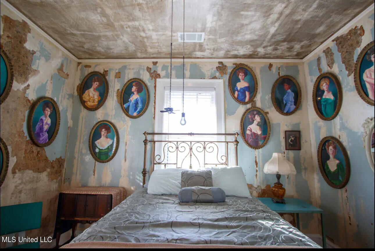 111 Leflore Avenue Clarksdale, MS 38614 - Photo 19 of 38 IMG_1142