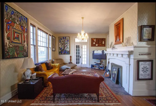 $410,000 | 111 Leflore Avenue, Clarksdale, MS 38614