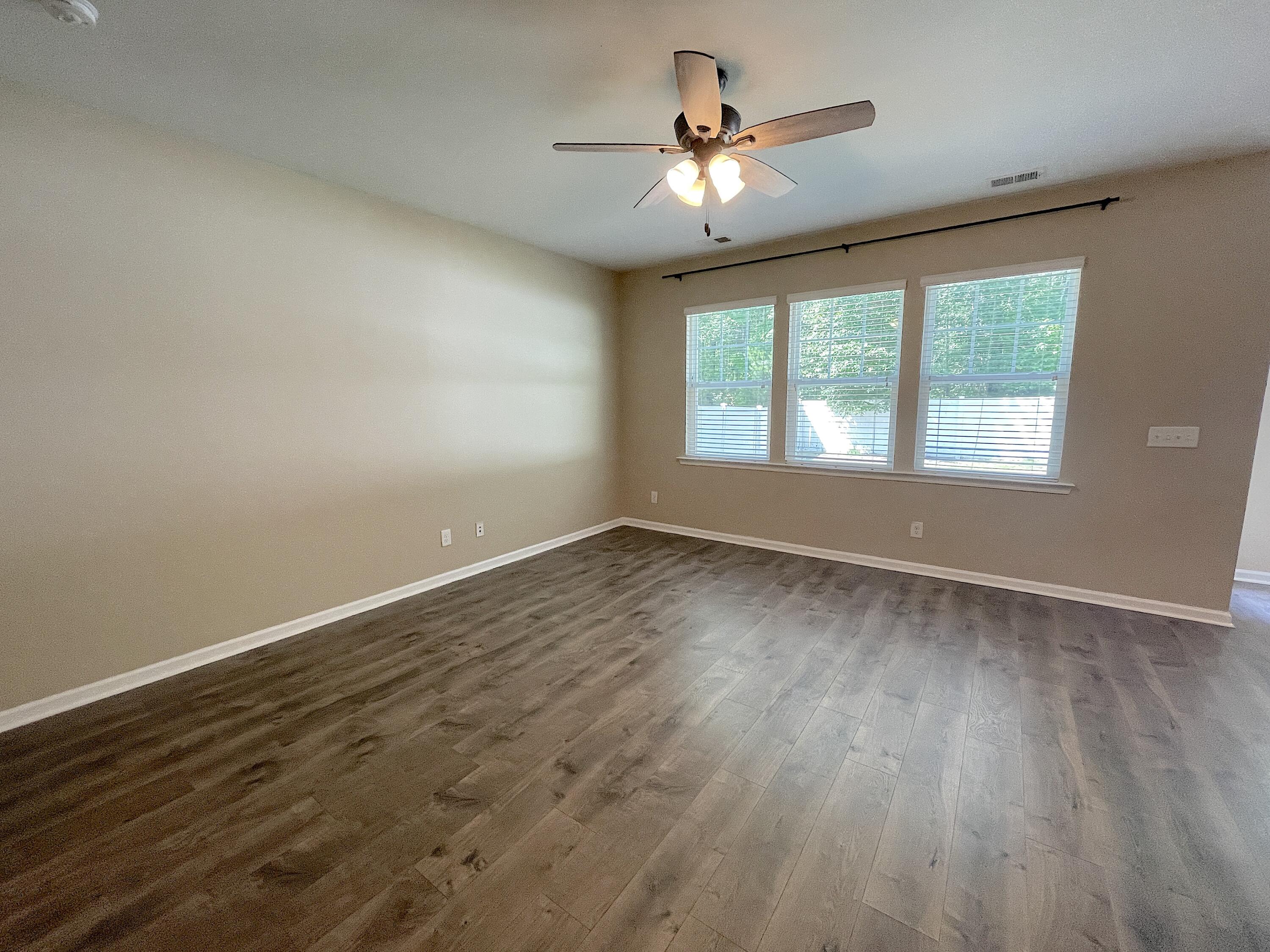 156 Blackwater Way Moncks Corner, SC 29461 - Photo 6 of 24 IMG_4296