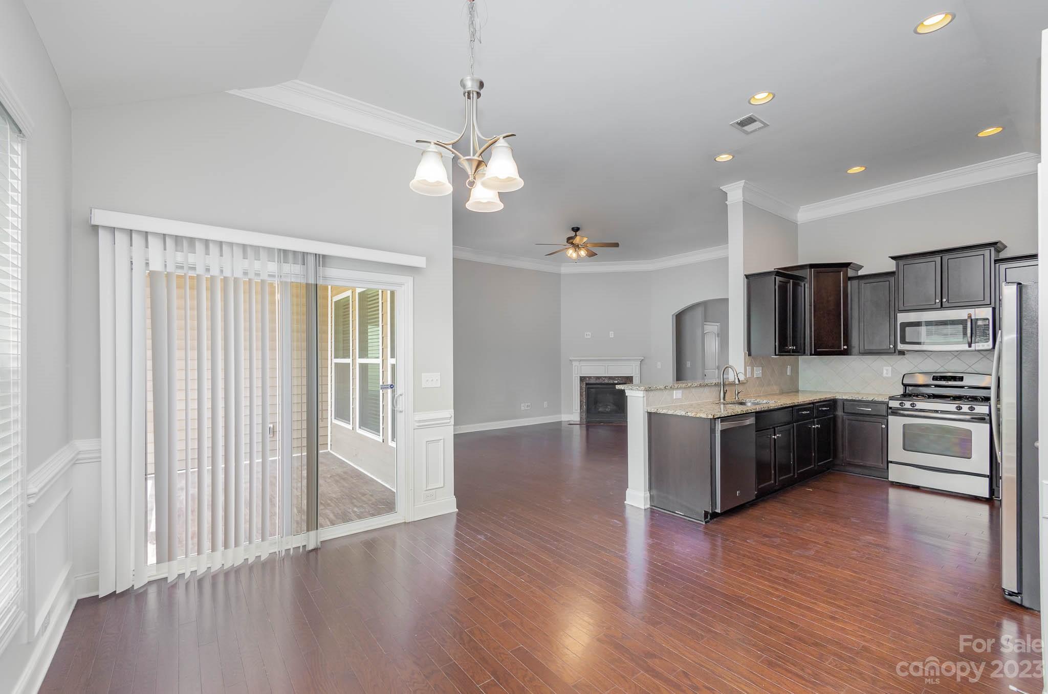 1124 Black Walnut Road Clover, SC 29710 - Photo 2 of 34 Gallery Image 2