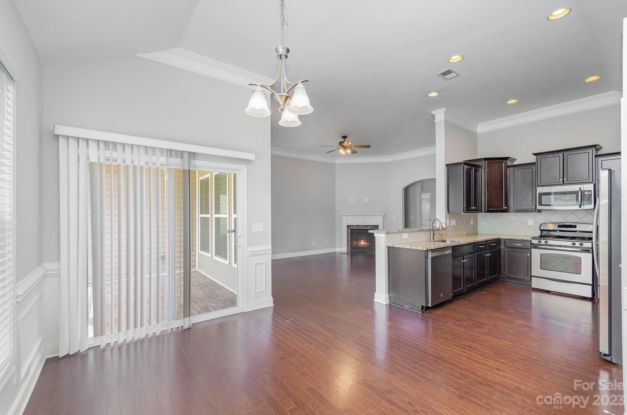 1124 Black Walnut Road Clover, SC 29710 - Photo 5 of 34 Gallery Image 5
