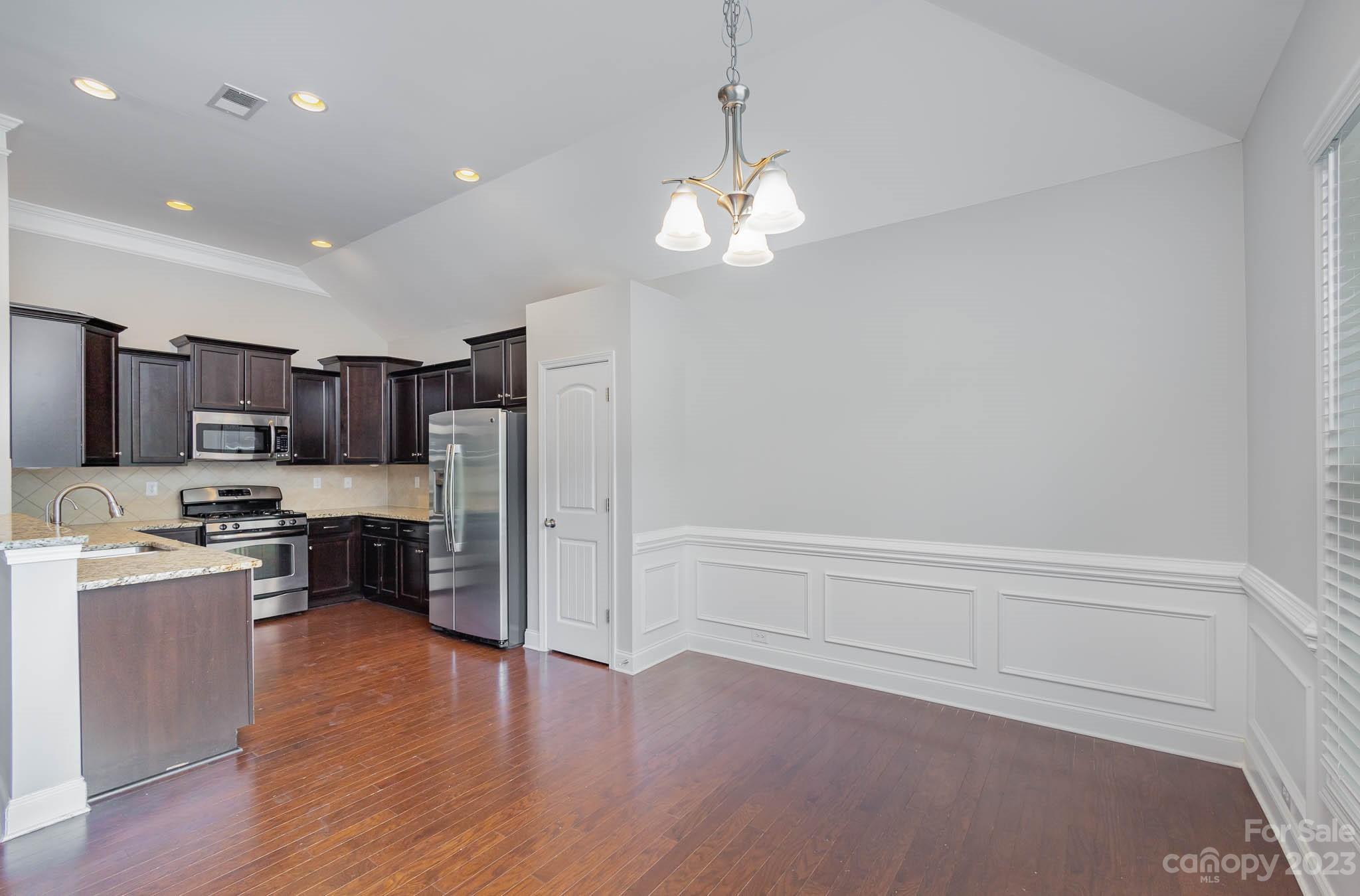 1124 Black Walnut Road Clover, SC 29710 - Photo 6 of 34 Gallery Image 6