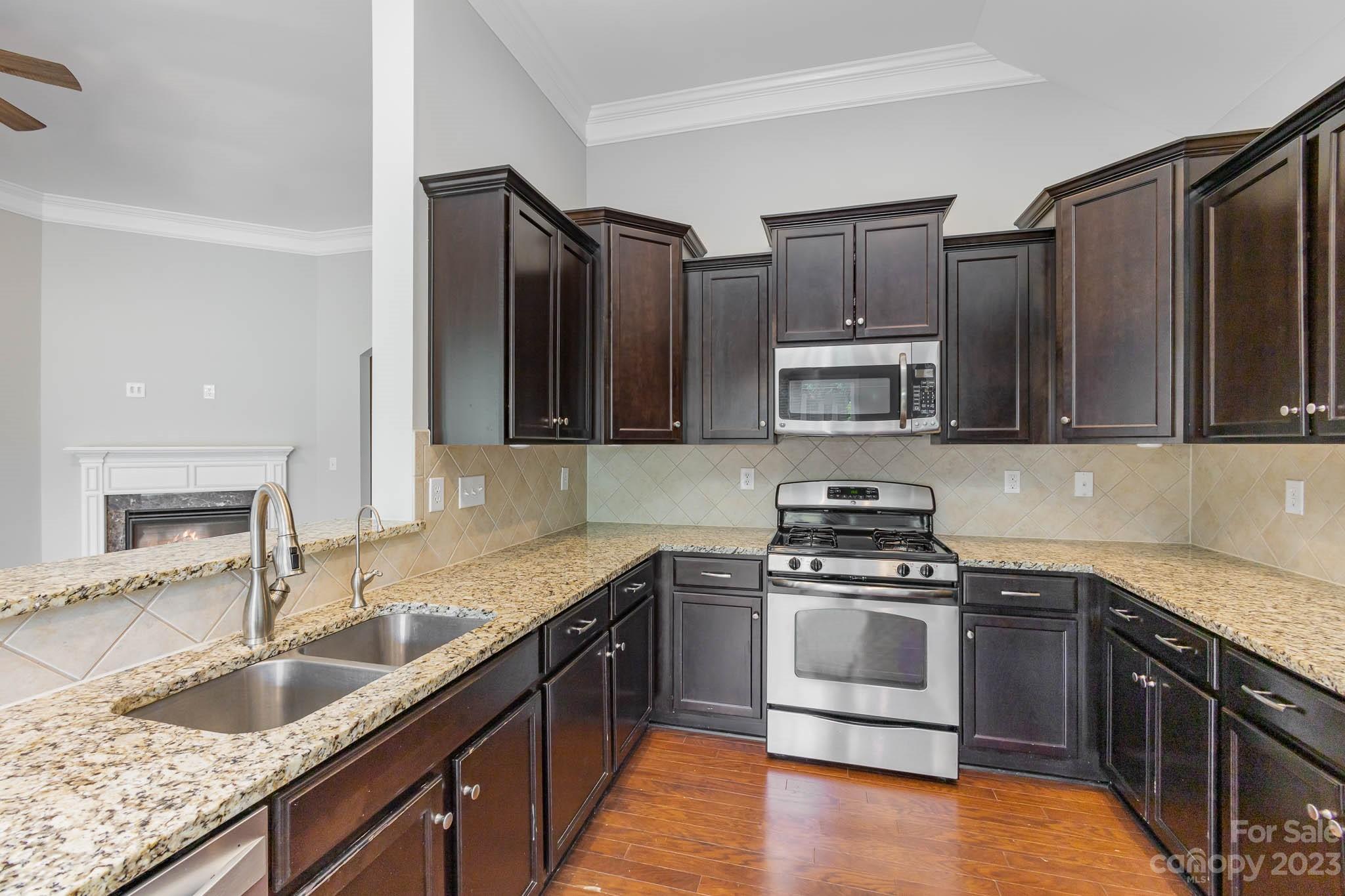 1124 Black Walnut Road Clover, SC 29710 - Photo 8 of 34 Gallery Image 8