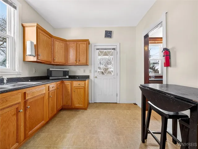 $149,900 | 460 Melville Street, Rochester, NY 14609