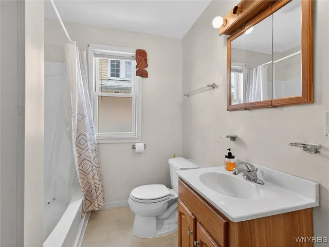 $149,900 | 460 Melville Street, Rochester, NY 14609