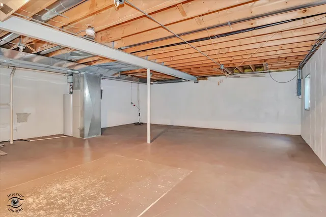 $310,000 | 1110 East Treeline Drive, Lockport, IL 60441