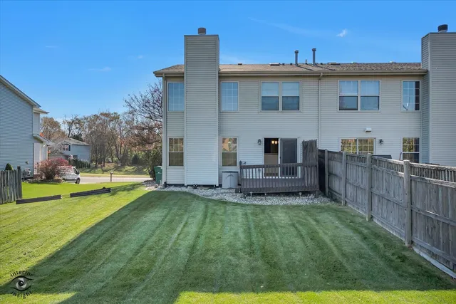 $310,000 | 1110 East Treeline Drive, Lockport, IL 60441