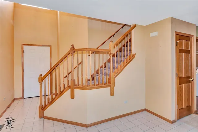 $310,000 | 1110 East Treeline Drive, Lockport, IL 60441