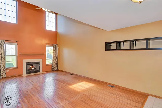 $310,000 | 1110 East Treeline Drive, Lockport, IL 60441