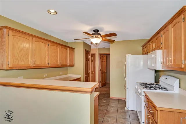 $310,000 | 1110 East Treeline Drive, Lockport, IL 60441