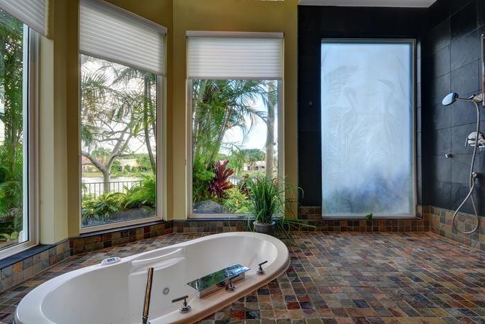 20932 Pacifico Terrace Boca Raton, FL 33433 - Photo 33 of 54 masterbathroom_700.jpg