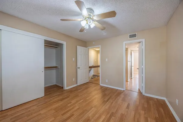 $1,800 | 7337 Kingswood Circle, Fort Worth, TX 76133