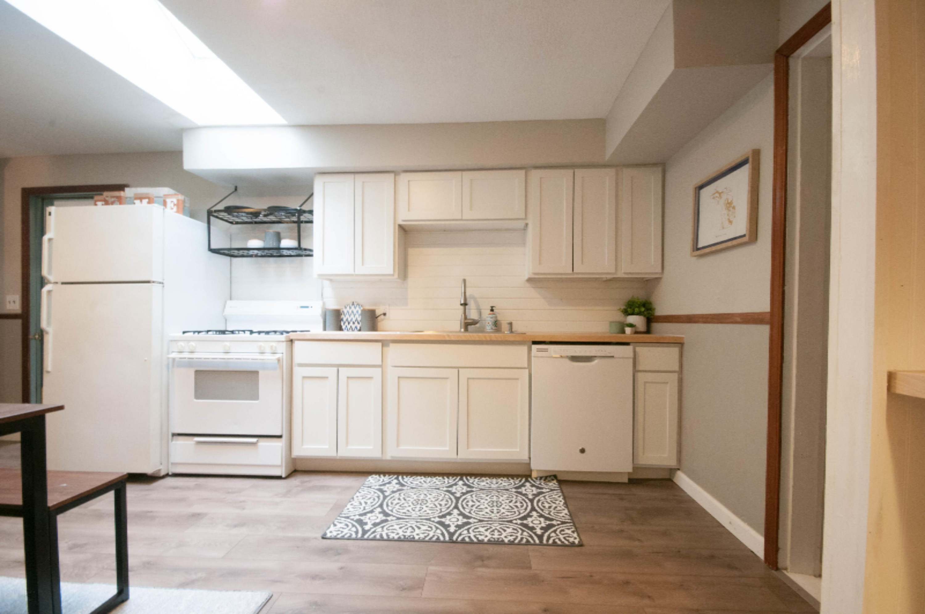 2945 Hall Road Muskegon, MI 49442 - Photo 17 of 39 7 Kitchen