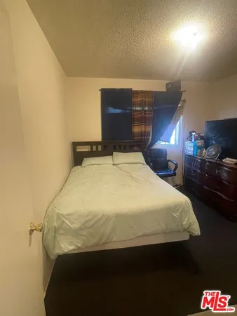 $799,000 | 1501 West 102nd Street, Los Angeles, CA 90047