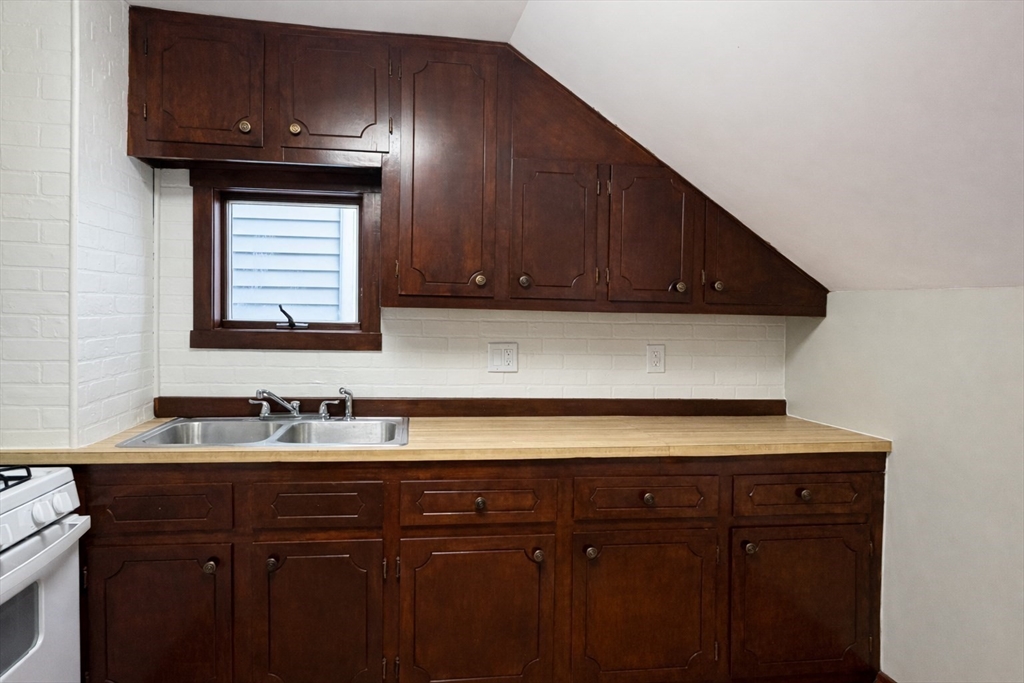 47 Boutwell Street, Unit 3N Fall River, MA 02723 - Photo 7 of 12