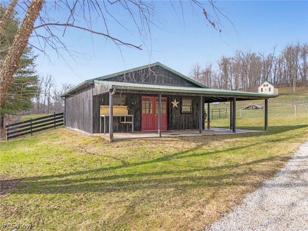 2210 Scroll Road Southwest Carrollton, OH 44615 - Photo 30 of 48
