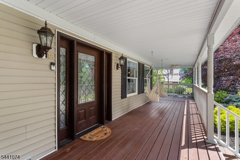 16 Horace Road Oak Ridge, NJ 07438 - Photo 5 of 45