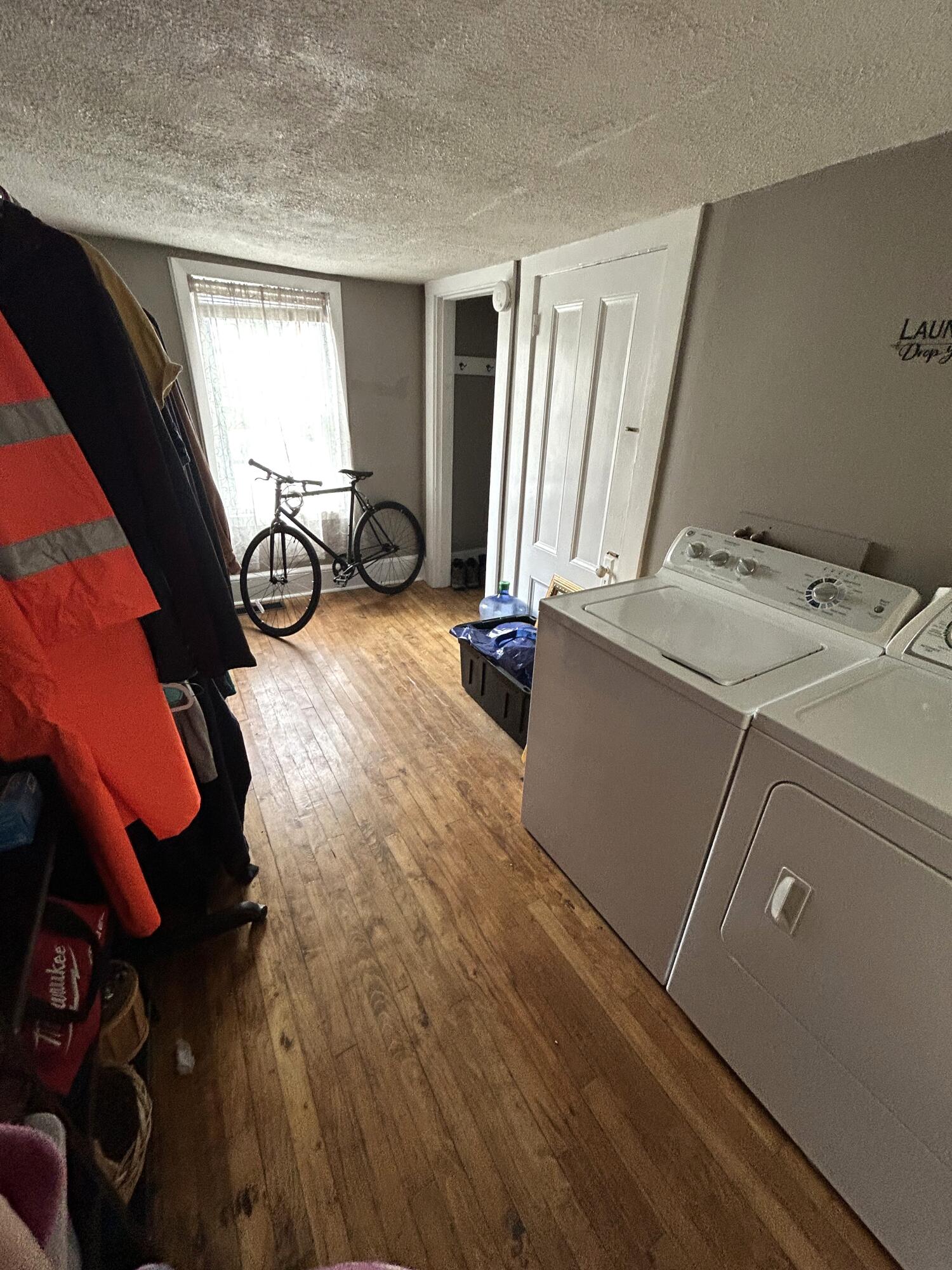 198 3rd Street Bangor, ME 04401 - Photo 30 of 36 IMG_6490