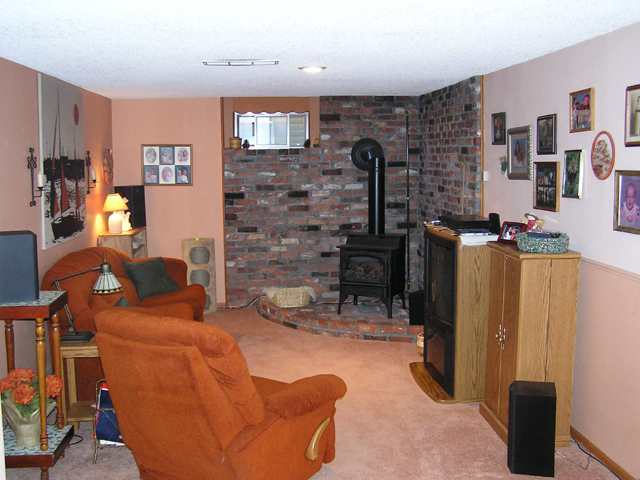 3910 East Pegasus Road Mead, WA 99021 - Photo 4 of 8 Gallery Image 4