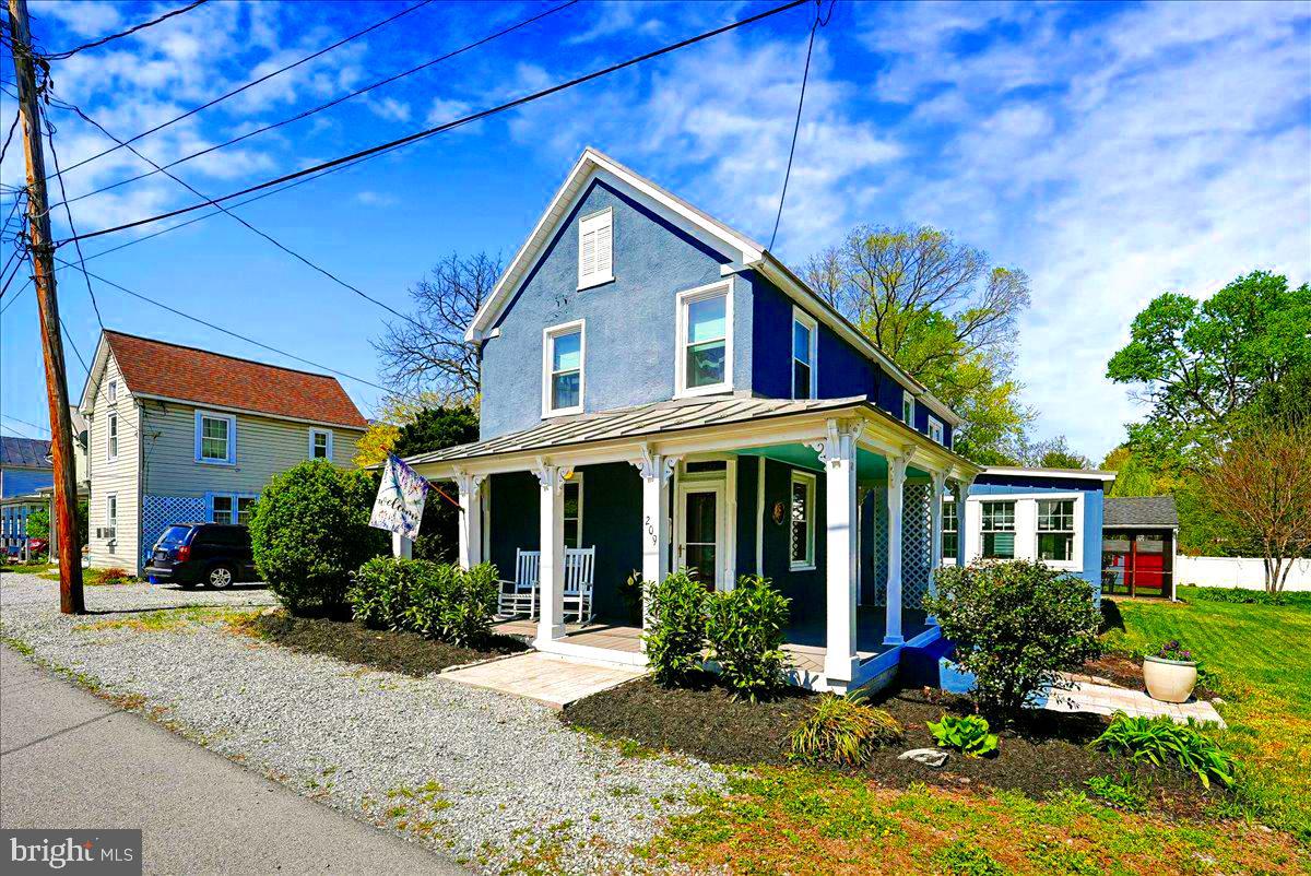 209 Rice Street Berryville, VA 22611 - Photo 2 of 67 Wrap around front porch with metal roof