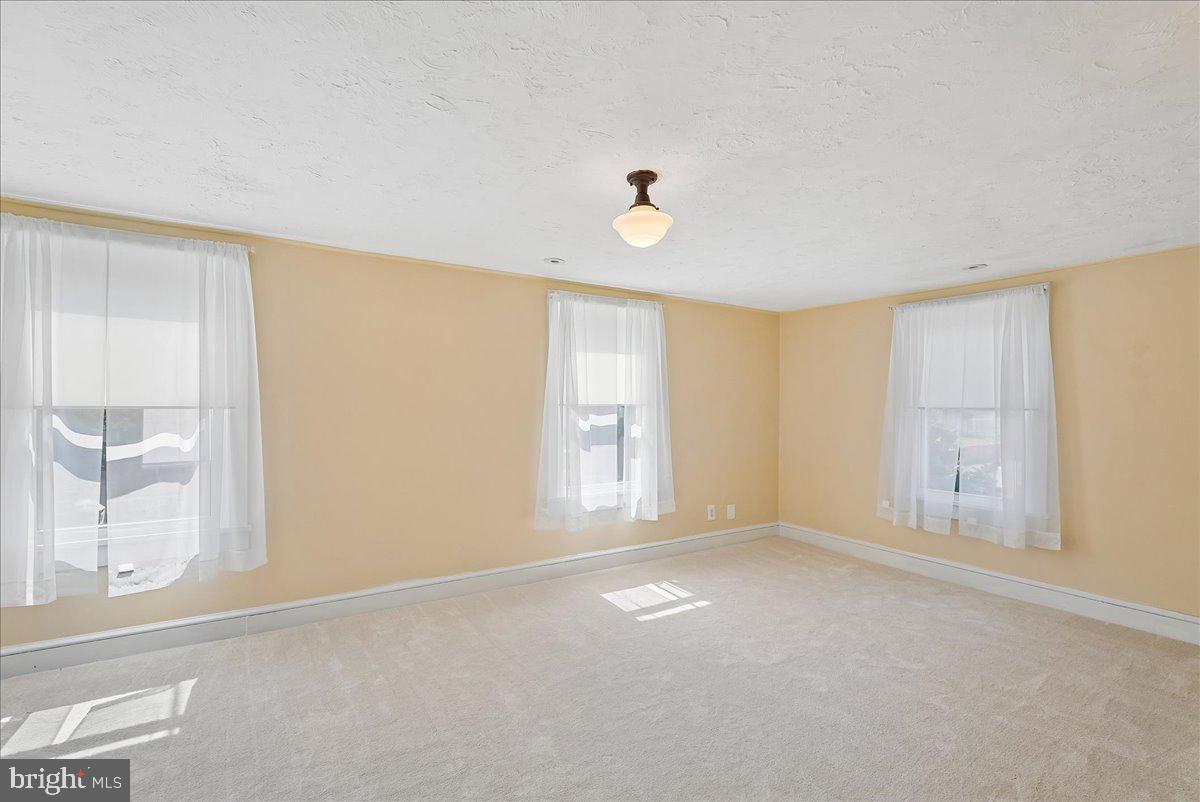 209 Rice Street Berryville, VA 22611 - Photo 35 of 67 Bedroom #2 w/wonderful natural light