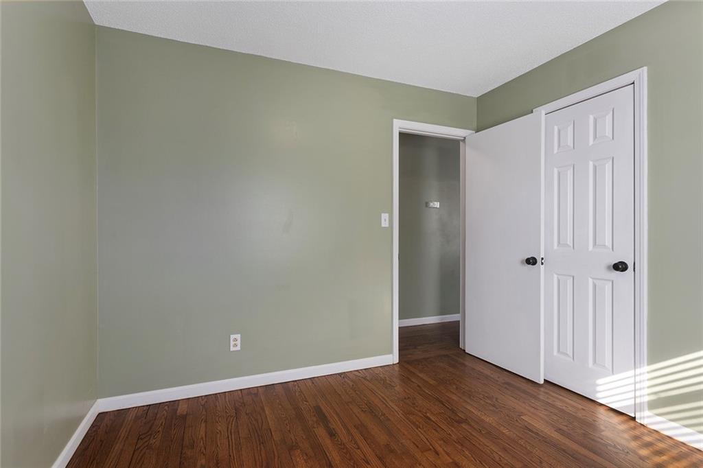 902 Southwest Locust Street Oak Grove, MO 64075 - Photo 18 of 40