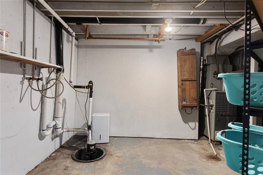 902 Southwest Locust Street Oak Grove, MO 64075 - Photo 23 of 40