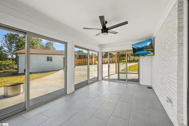 $434,999 | 824 Cumberland Drive, Greer, SC 29651