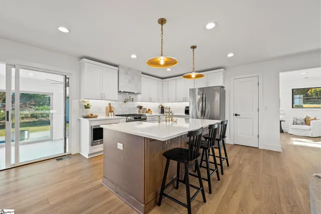 $434,999 | 824 Cumberland Drive, Greer, SC 29651