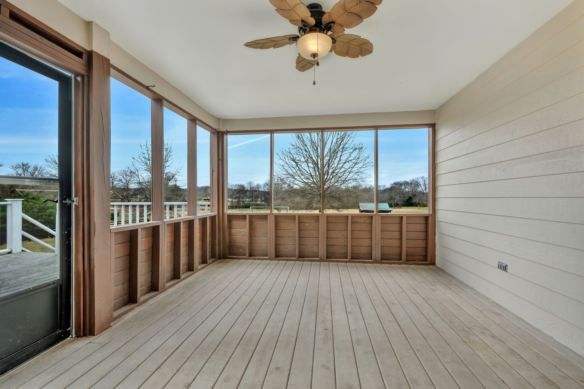 1576 Old Hillsboro Road Franklin, TN 37069 - Photo 51 of 57 a view of a room with a large window