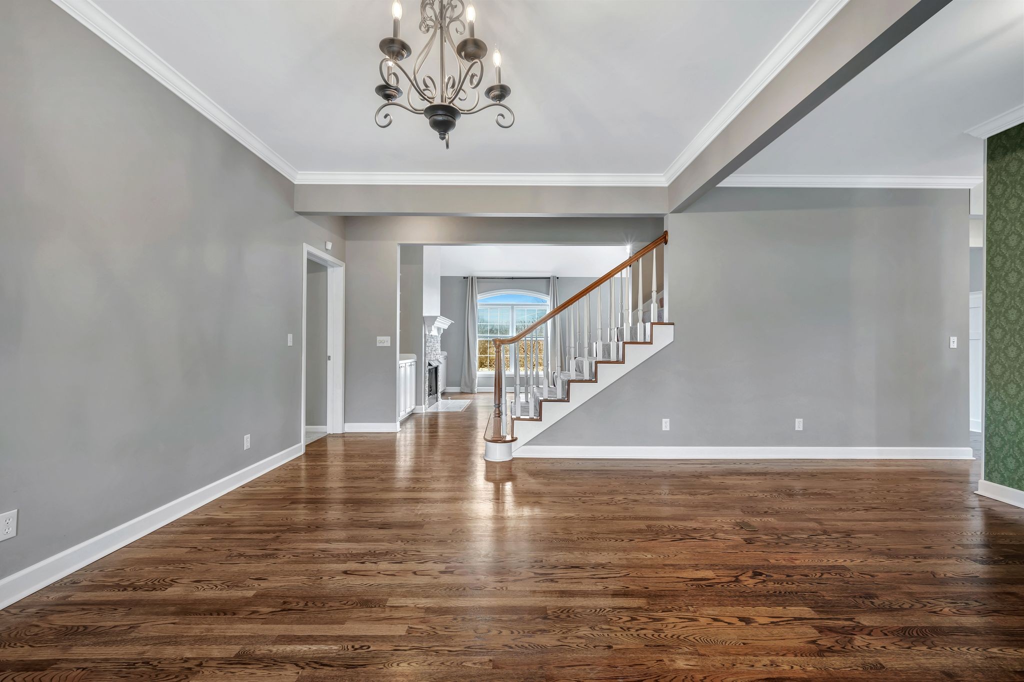 1576 Old Hillsboro Road Franklin, TN 37069 - Photo 7 of 57 a view of entryway and hall with wooden floor