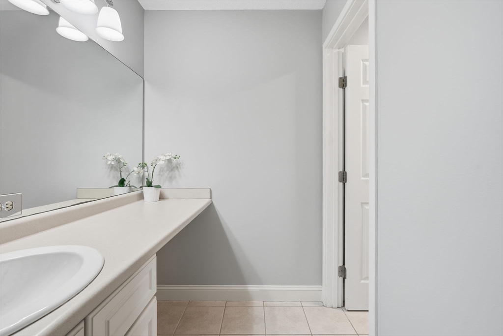 750 Brookside Drive, Unit G Andover, MA 01810 - Photo 14 of 29