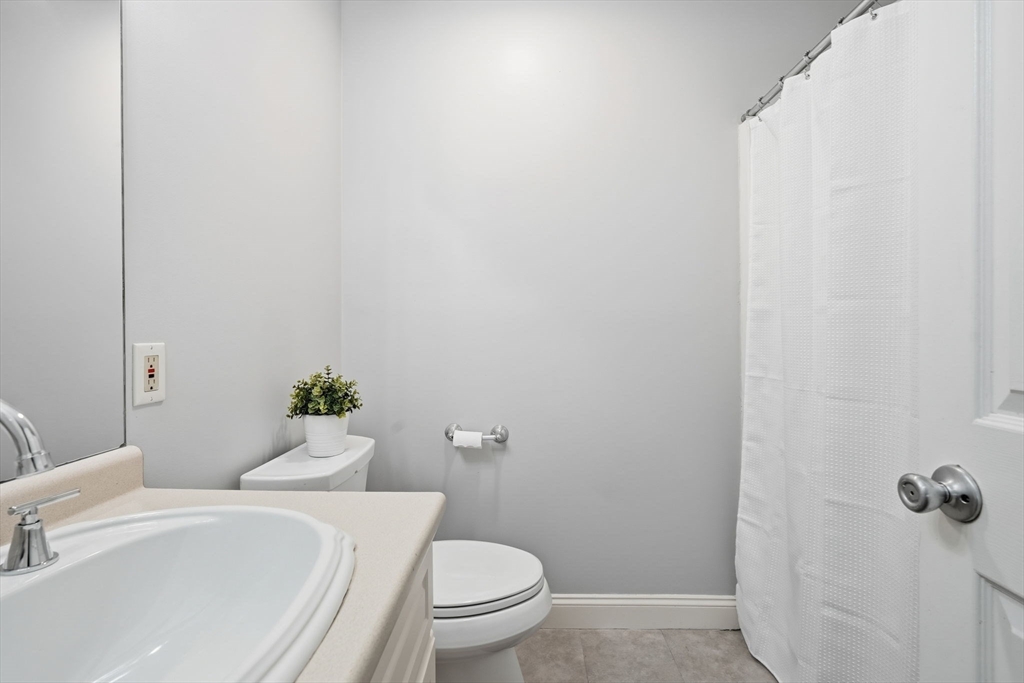 750 Brookside Drive, Unit G Andover, MA 01810 - Photo 20 of 29