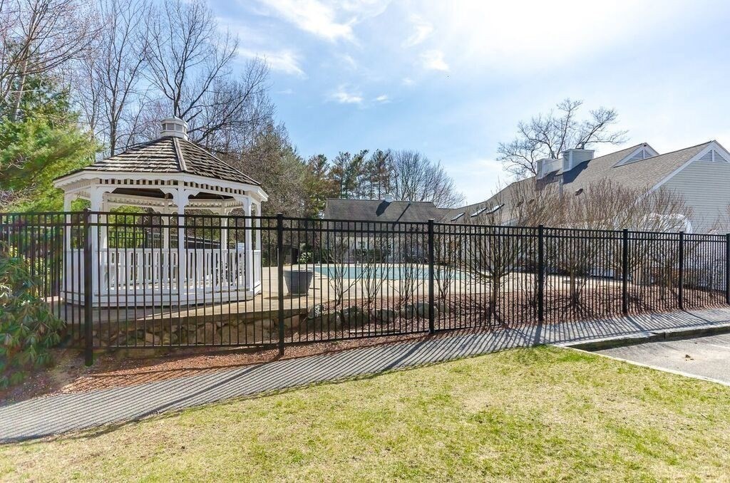 750 Brookside Drive, Unit G Andover, MA 01810 - Photo 25 of 29