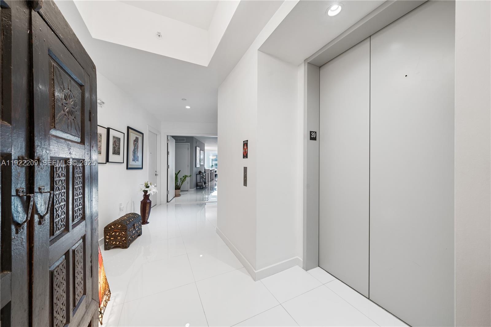 851 Northeast 1st Avenue, Unit 3911 Miami, FL 33132 - Photo 11 of 75 a view of a living room with a baby crib
