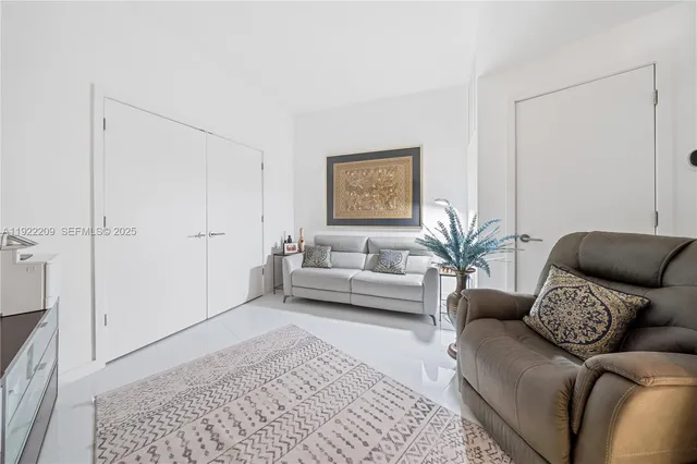 $1,650,000 | 851 Northeast 1st Avenue, Unit 3911, Miami, FL 33132