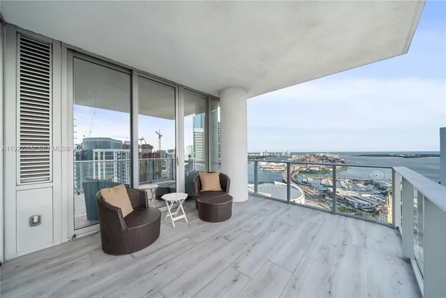 $1,650,000 | 851 Northeast 1st Avenue, Unit 3911, Miami, FL 33132