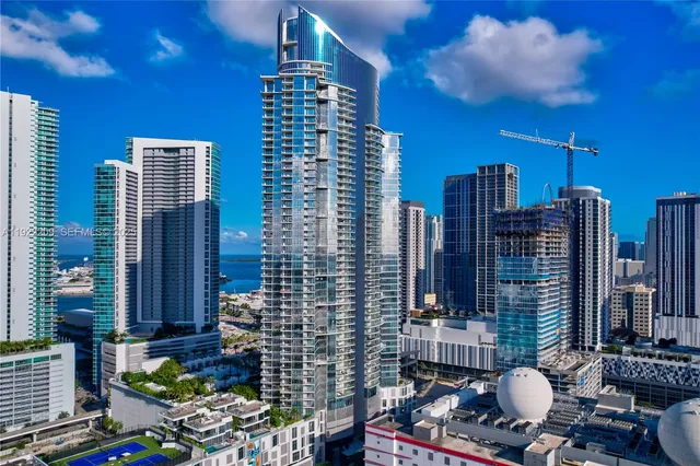$1,650,000 | 851 Northeast 1st Avenue, Unit 3911, Miami, FL 33132