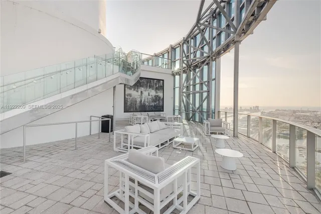 $1,650,000 | 851 Northeast 1st Avenue, Unit 3911, Miami, FL 33132