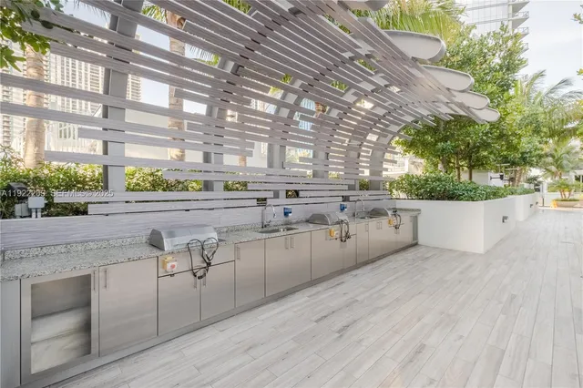 $1,650,000 | 851 Northeast 1st Avenue, Unit 3911, Miami, FL 33132