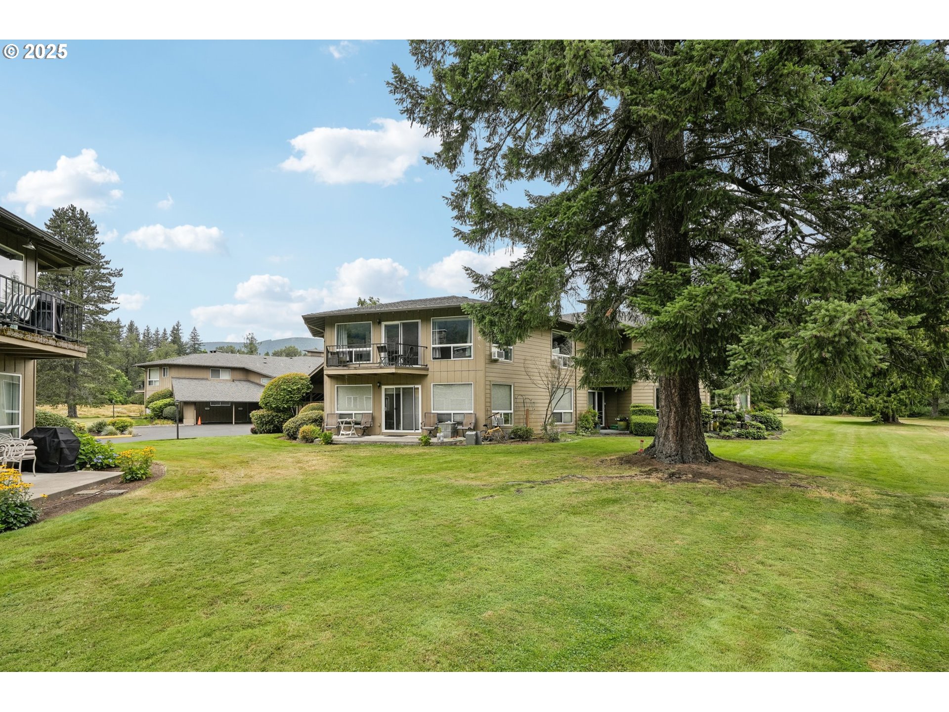 68646 East Fairway Estates Road Welches, OR 97067 - Photo 29 of 38 Gallery Image 29