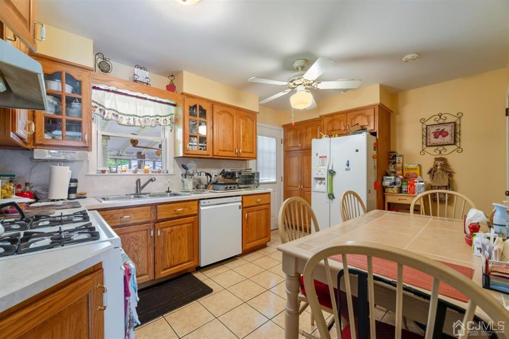 46 Piersoll Road Old Bridge, NJ 08857 - Photo 6 of 23 Gallery Image 6