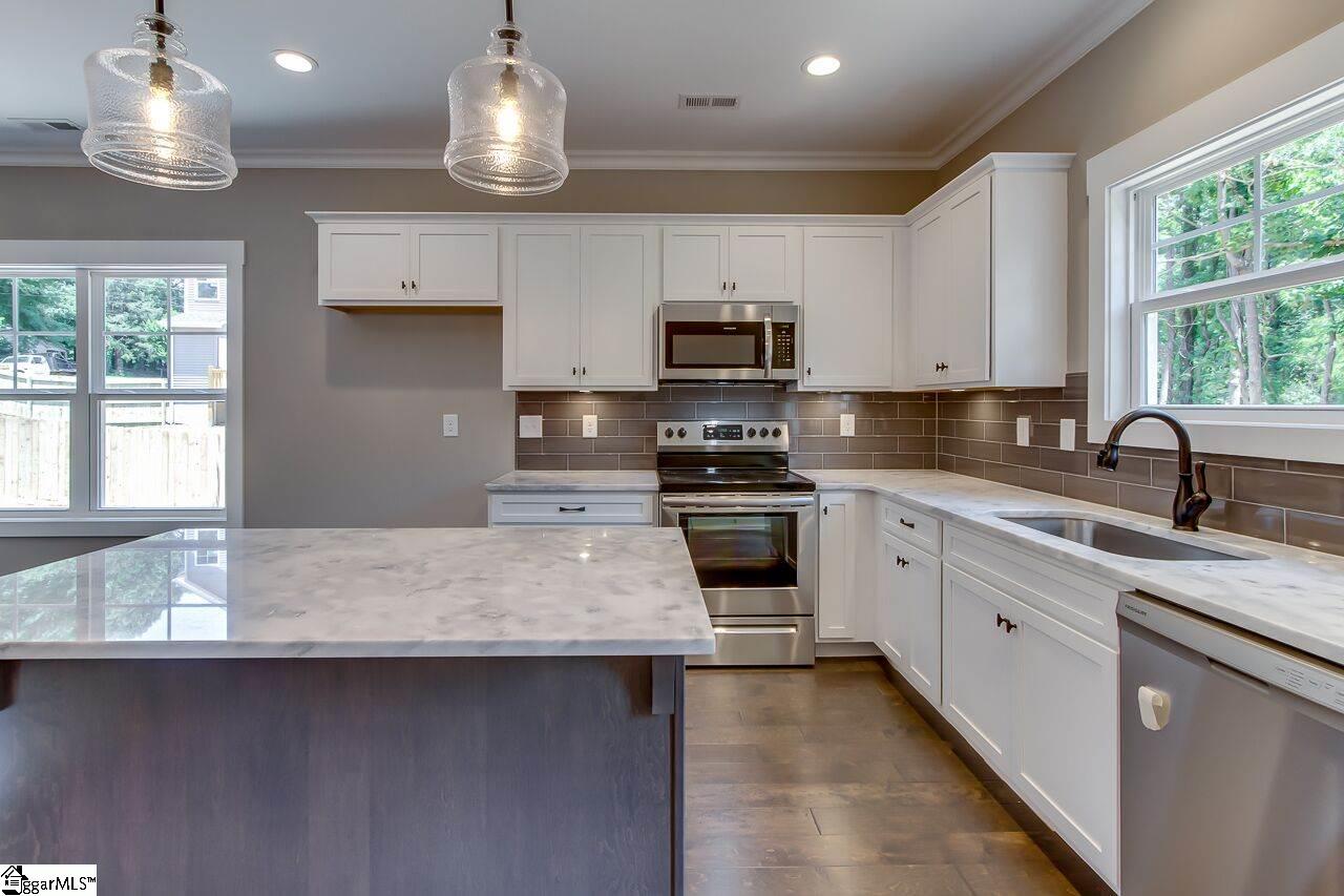 3 East Decatur Street Greenville, SC 29617 - Photo 8 of 21 Gallery Image 8