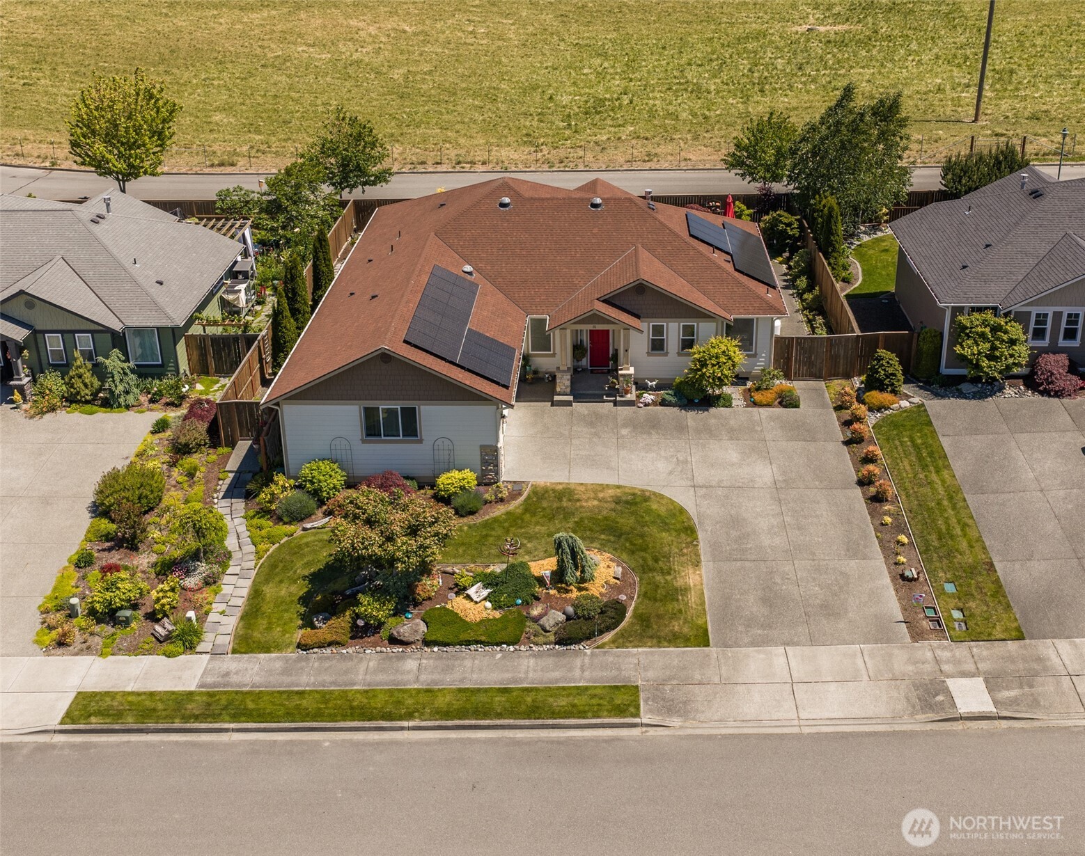 31 Lillian Ridge Court Sequim, WA 98382 - Photo 4 of 40