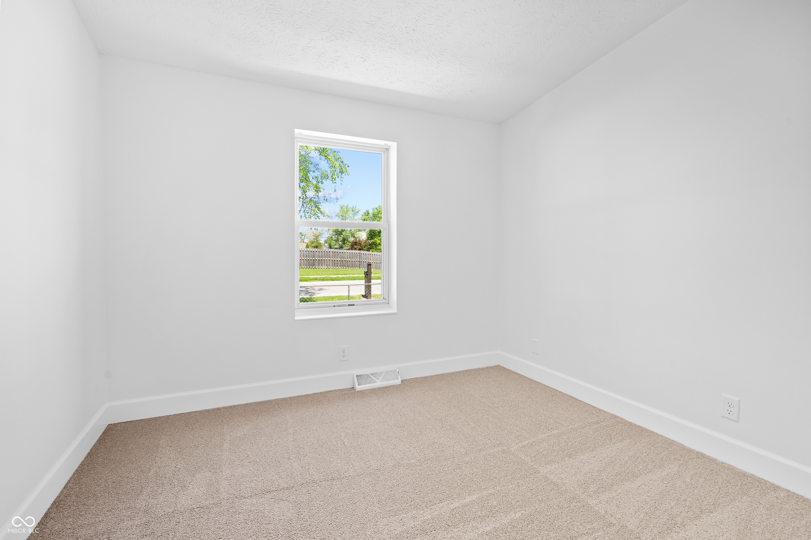 1635 Riley Road Lebanon, IN 46052 - Photo 21 of 32 Gallery Image 21