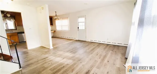 $3,700 | 40 Beverly Avenue, Somerset, NJ 08873