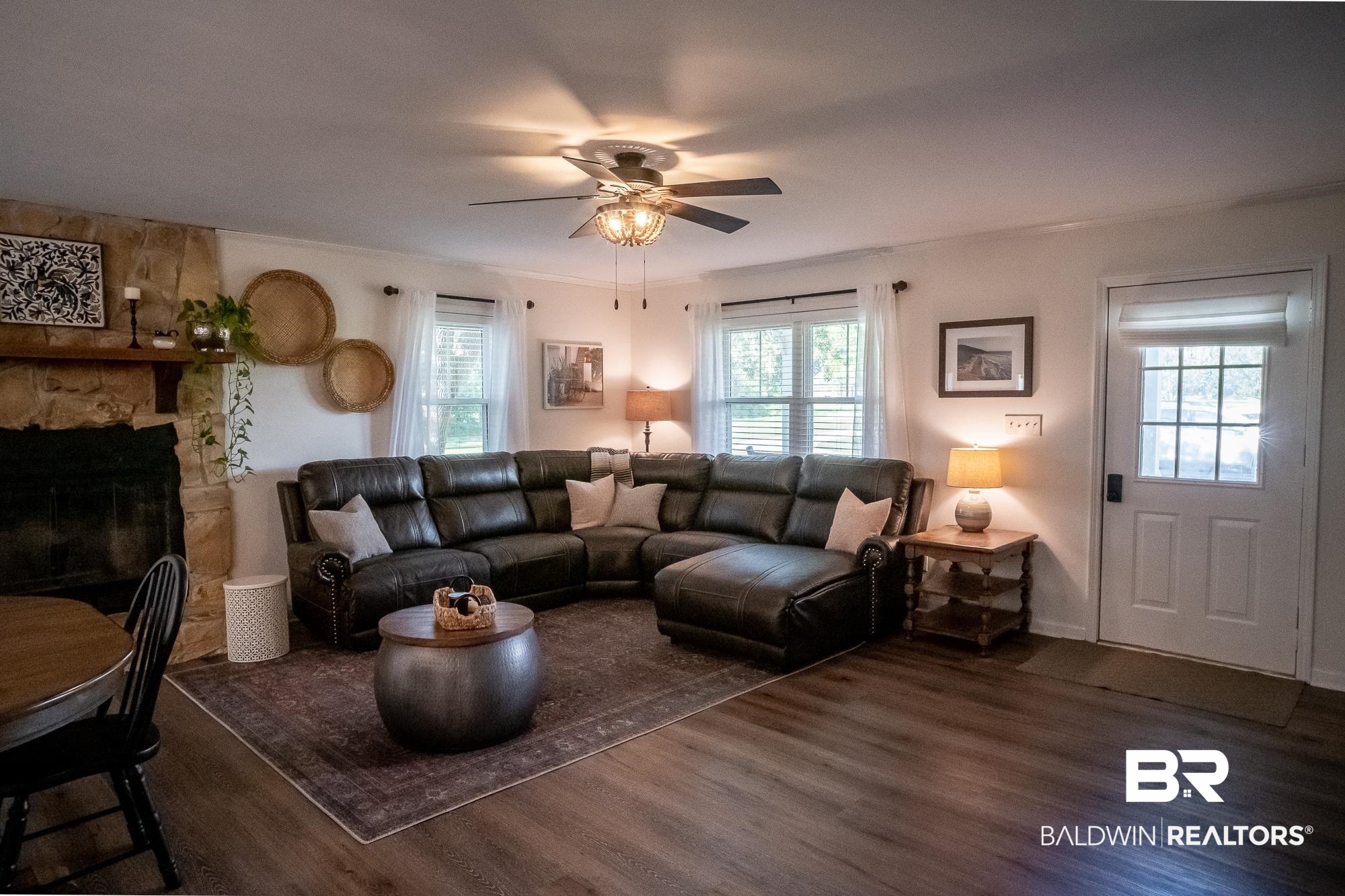 22664 River Road South Daphne, AL 36526 - Photo 4 of 39 Great Room