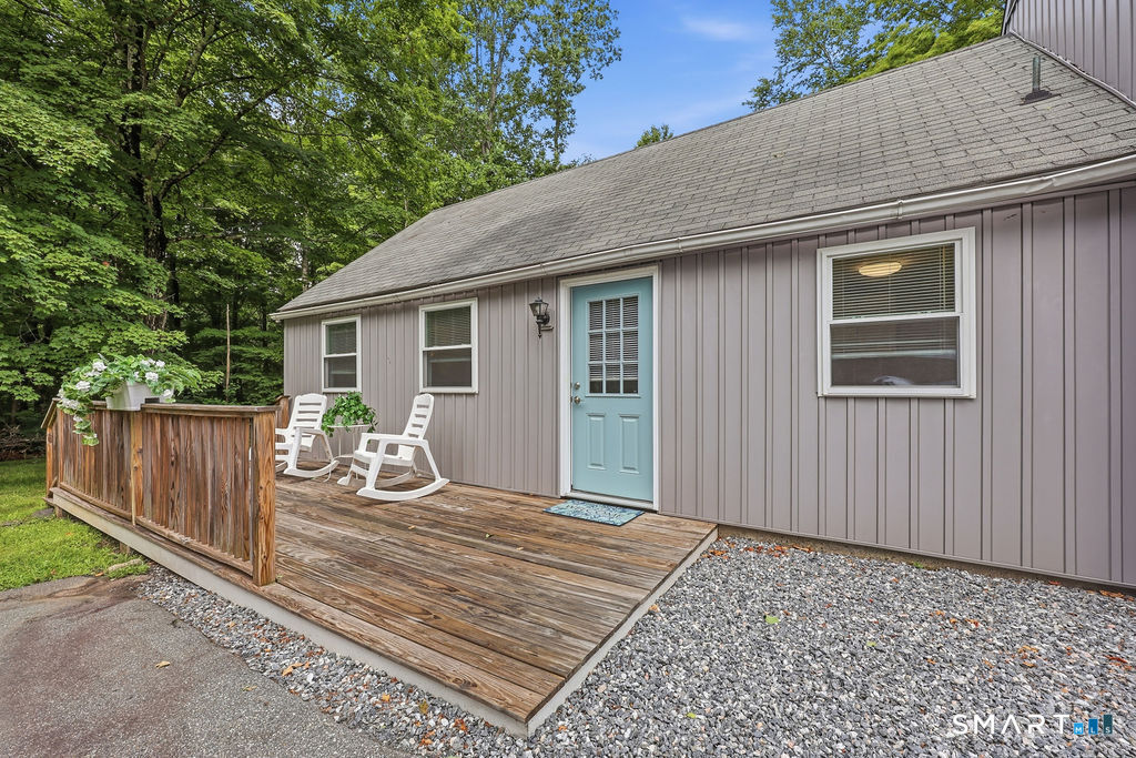 1209 Durham Road Madison, CT 06443 - Photo 37 of 40 Attached building with in-home gym, office, and artist studio.