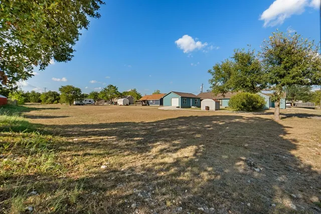 $295,000 | 710 Fallen Oak Drive, Bertram, TX 78605